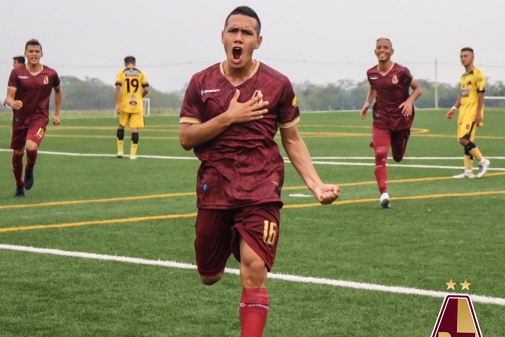 DEBUT VICTORIOSO EN LA SEDE SAN GABRIEL