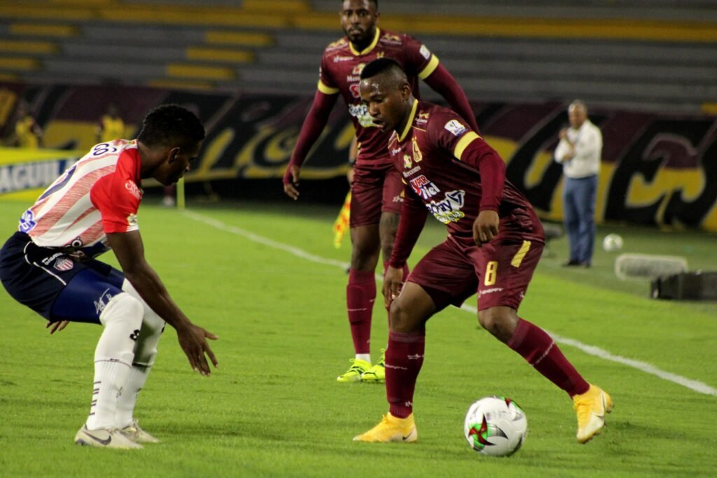 DEPORTES TOLIMA PERDIÓ PERO SIGUE FIRME ENTRE LOS OCHO