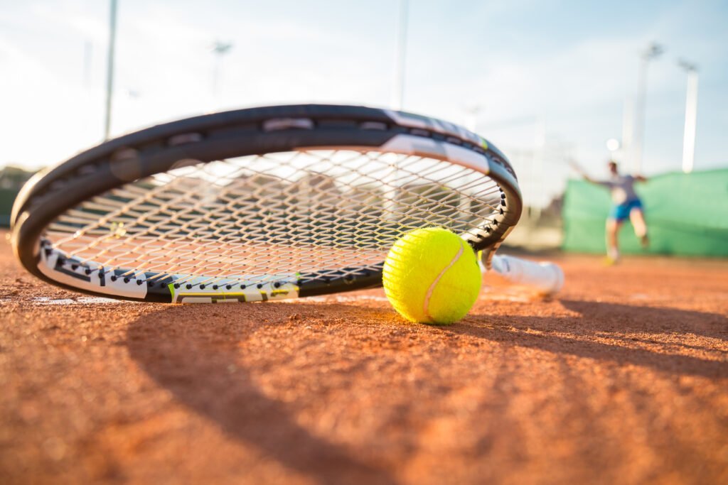 EN IBAGUÉ CERCA DE 200 DEPORTISTAS DE 20 PAISES ESTARÁN EN EL TORNEO PROFESIONAL DE TENIS DE CAMPO