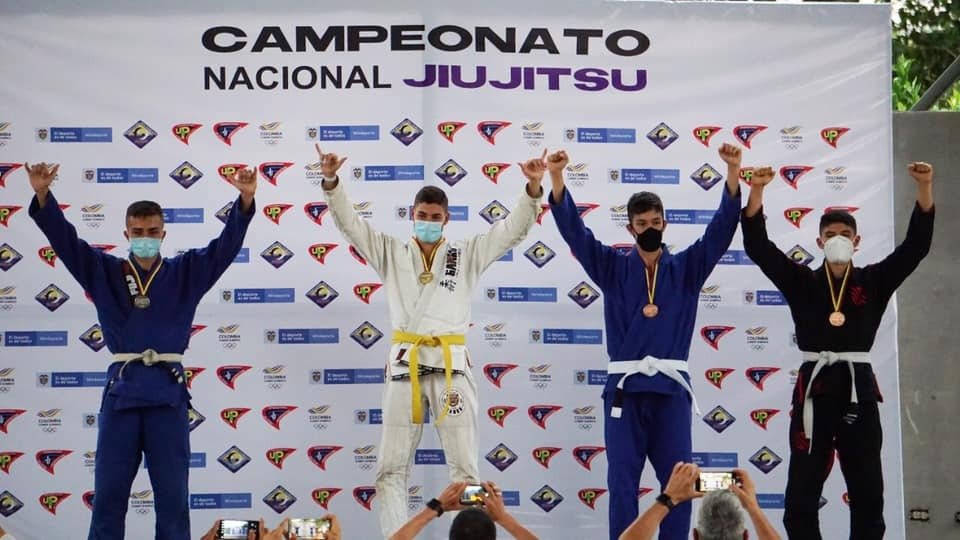 ¡GRANDES TRIUNFOS DEL JIU JITSU EN CUNDINAMARCA!