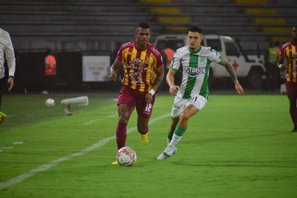Duelo candente en Ibagué: Tolima recibe a Nacional en un duelo con mucha historia reciente