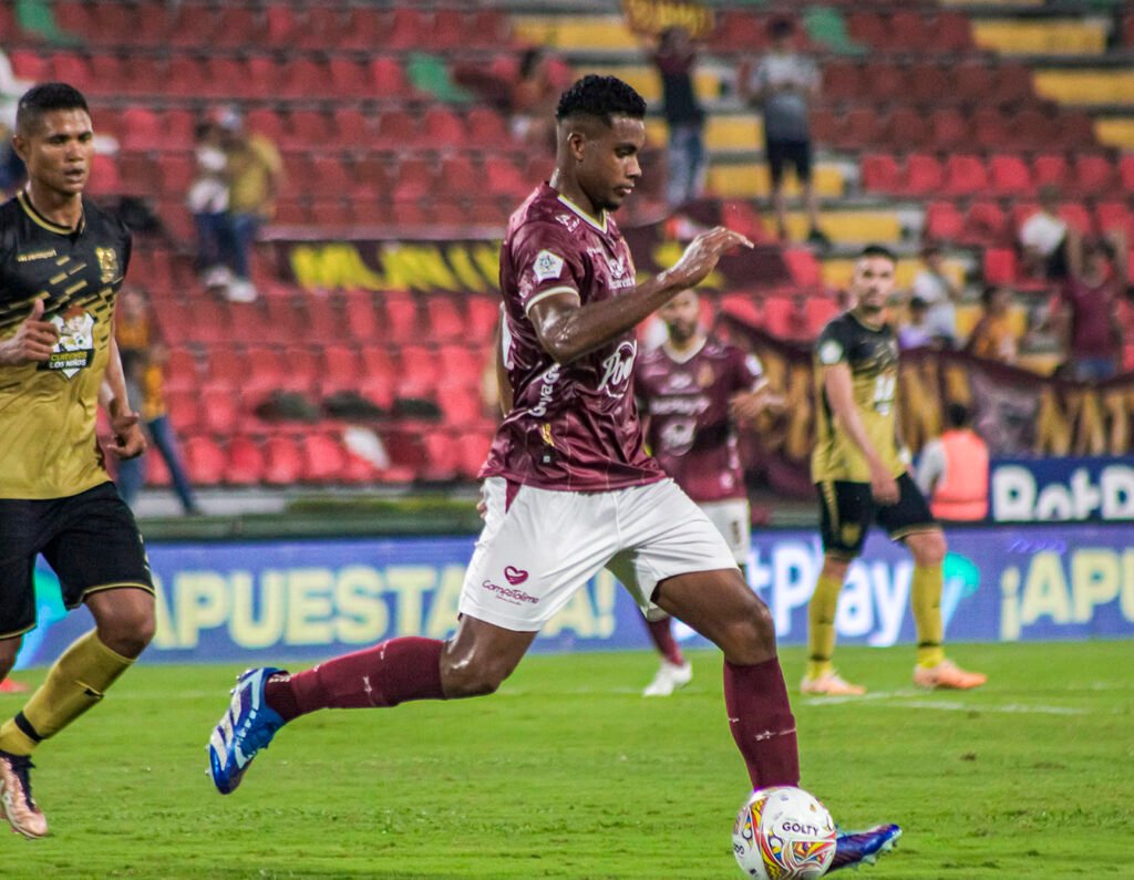 Águilas Doradas – Deportes Tolima: partido candente con tintes de clasificación