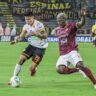 Errores defensivos y derrota del Deportes Tolima en Envigado